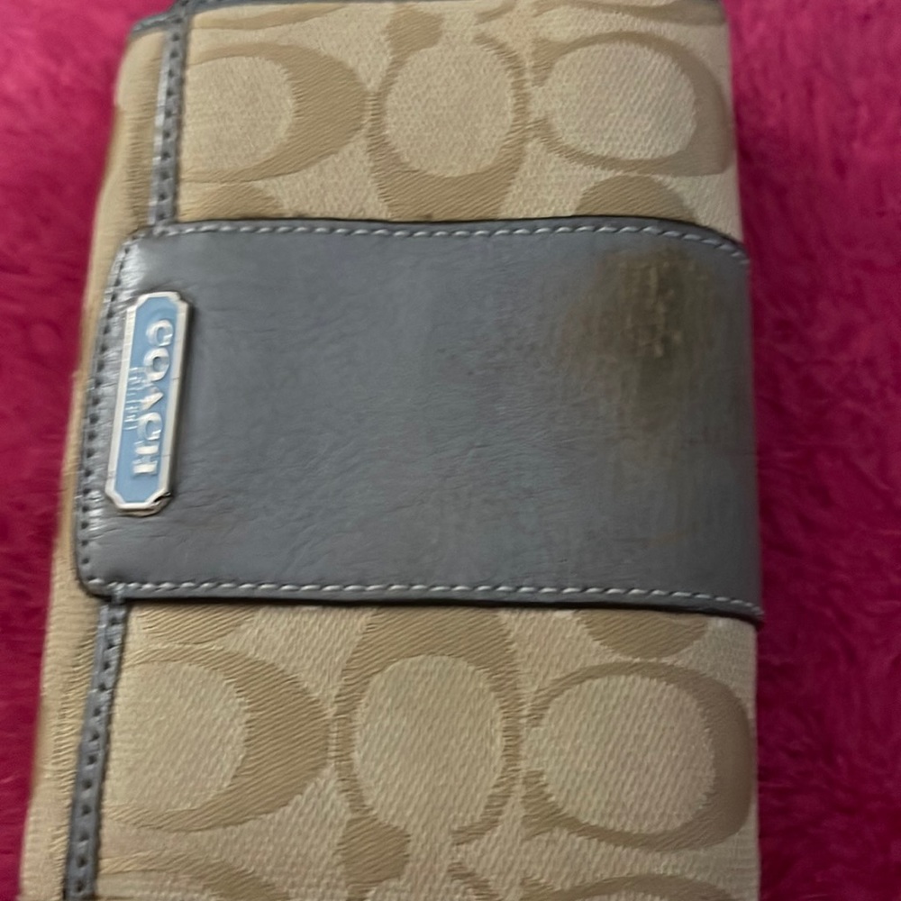 Coach wallet